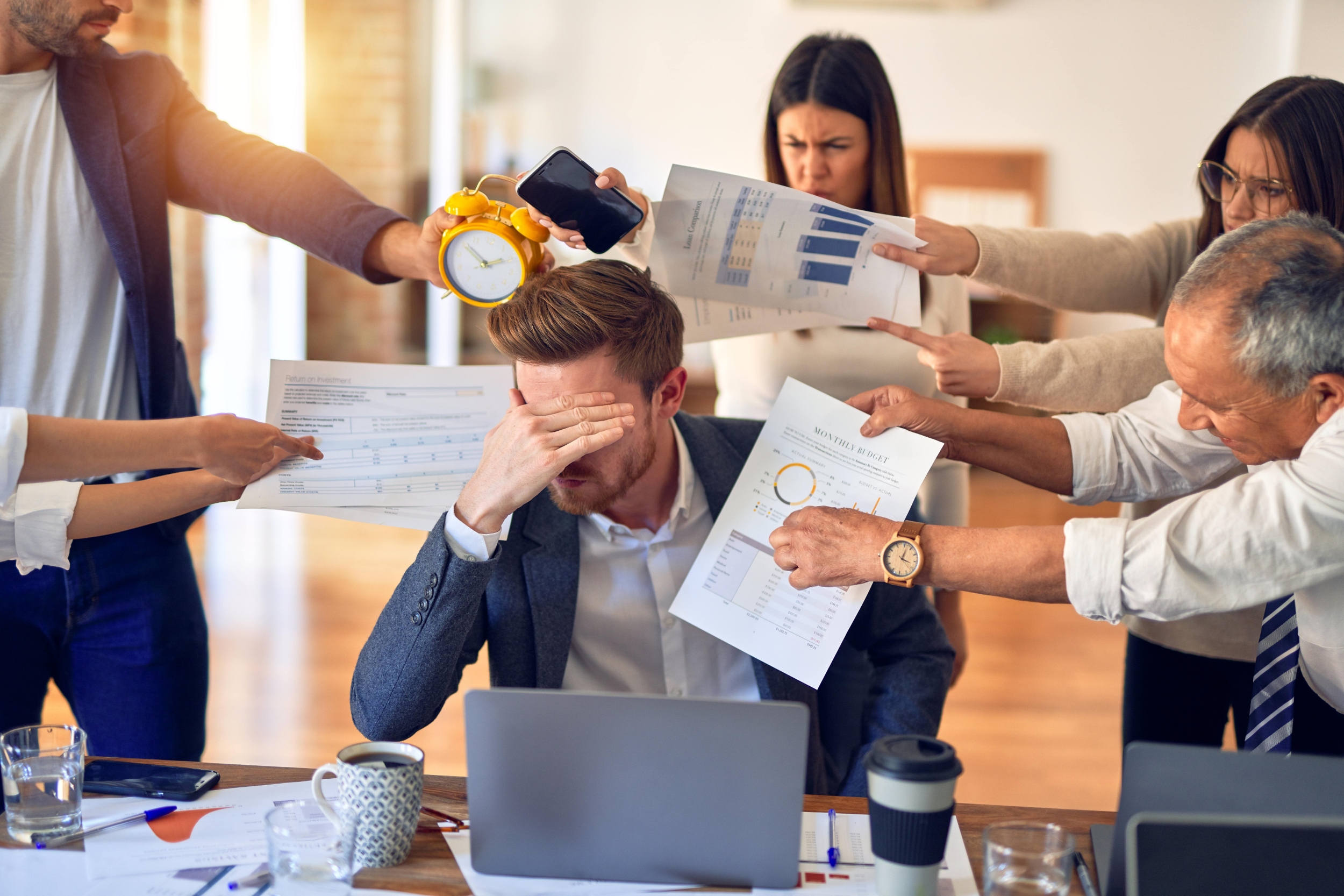 Feeling anxious, stressed, and burned out? Laurie Grengs Counseling is here to give you tips on dealing with work burnout.